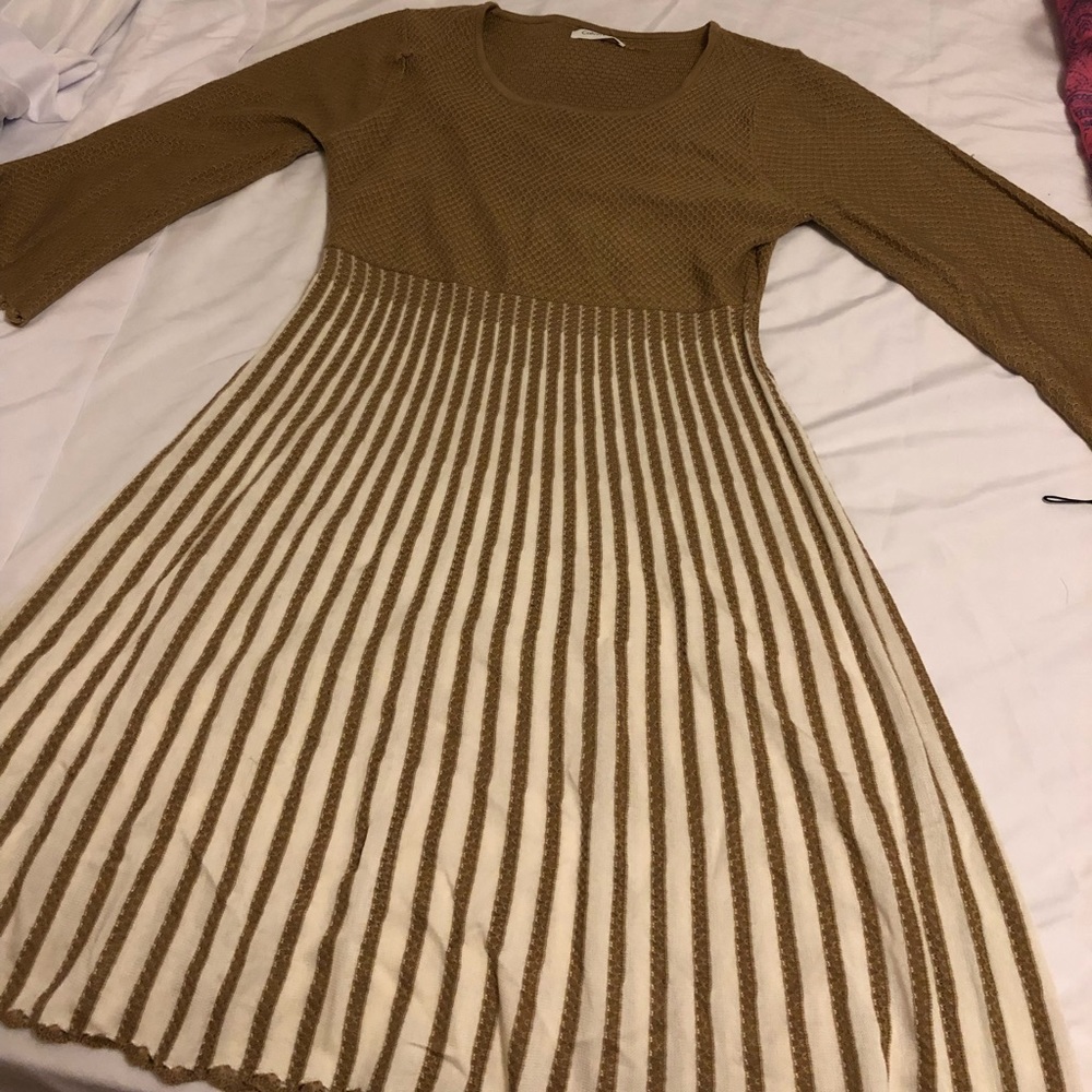 Mid sleeve Calvin Klein dress